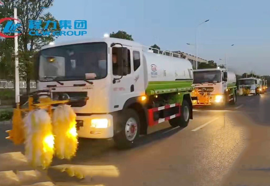 程力集團批量環衛車發車